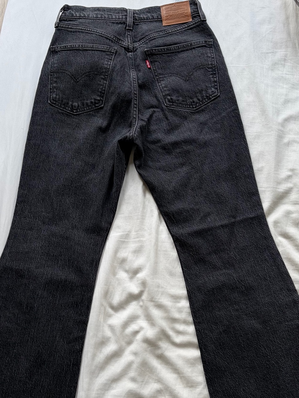 Levi’s Ribcage Size 27 - Picture 3 of 5